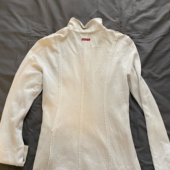 Jacket - Picture 4 of 9